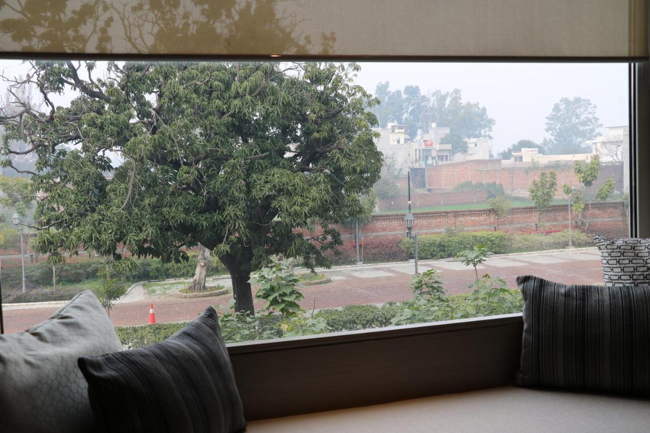 Welcomhotel By Itc Hotels, Raja Sansi, Amritsar Exterior foto